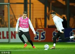 包含TheShy巅峰对决，莱万多夫斯基与80激战尤文图斯分钟，赛事规则更新胜负难料！的词条