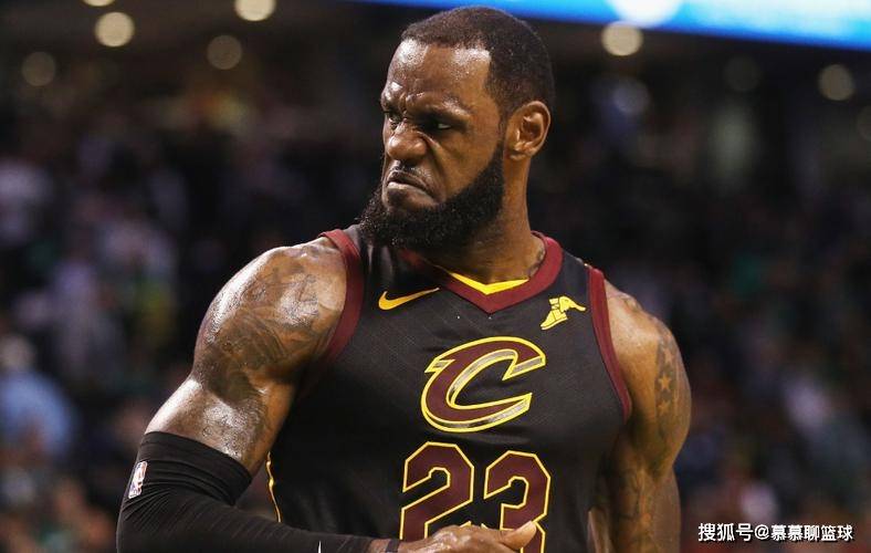 爱游戏欢迎页 詹姆斯赛事官方发布败北新规，DWG争议不断！